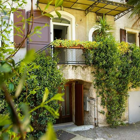 Casa Alla Grotta Arco Esterno foto
